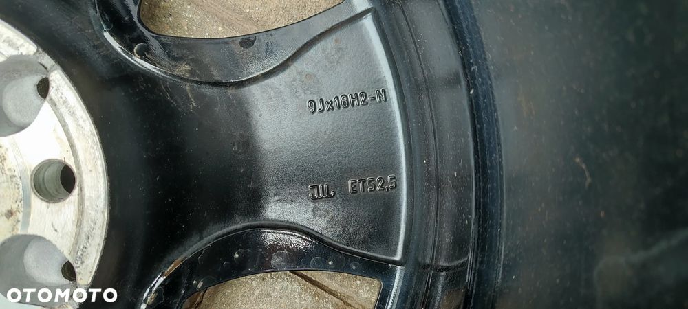 FELGI ALUMINIOWE 5x112 2x8Jx18 CALI ET43 fi 66,6 STOPNIOWANE 2x9J 18 CALI ET 52,5 MERCEDES W 213 4 SZTUKI KOMPLET - 12