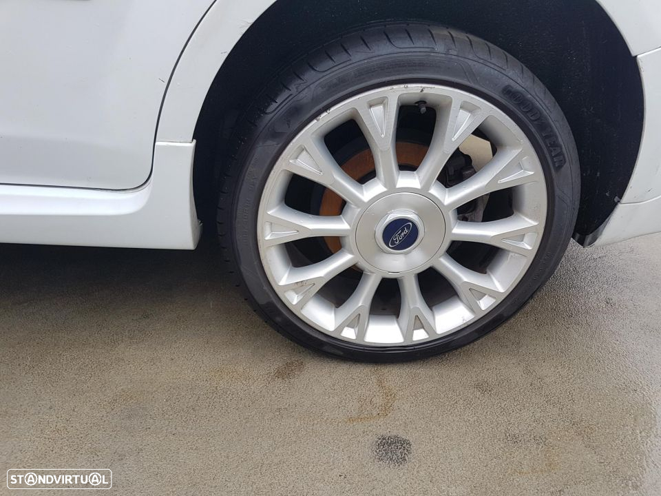 Ford Focus Sw Titanium S para peças - 3