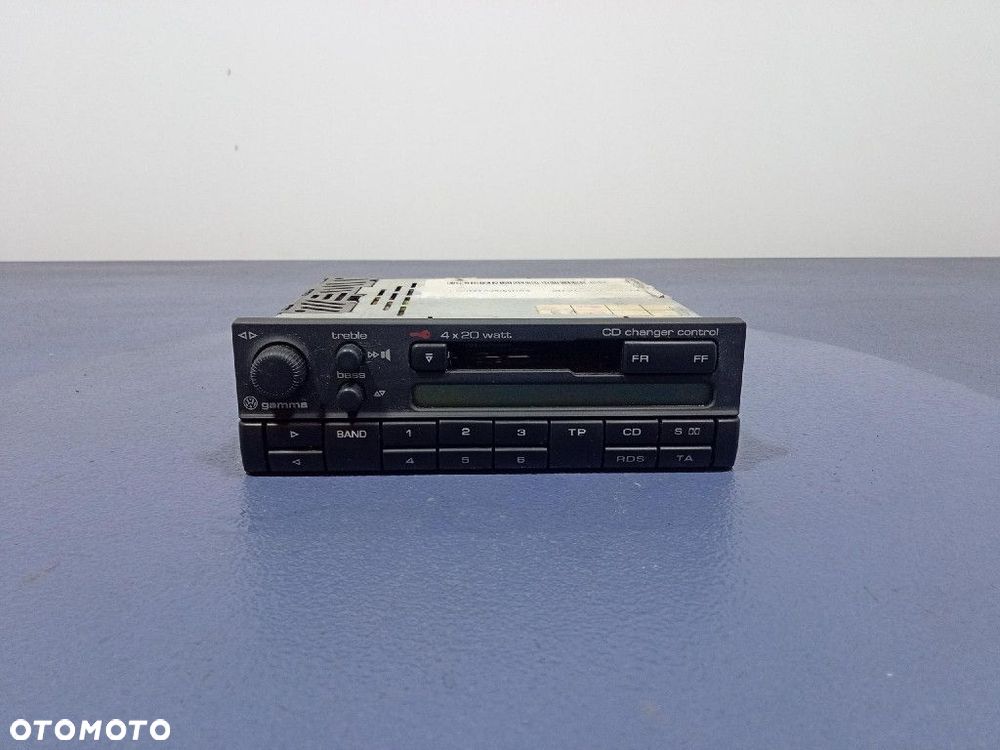 VW PASSAT B4 GOLF III RADIO FABRYCZNE KASETY GAMMA 1H0035186 - 1