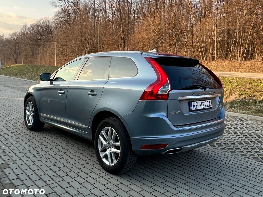 Volvo XC 60 D4 AWD Summum - 7