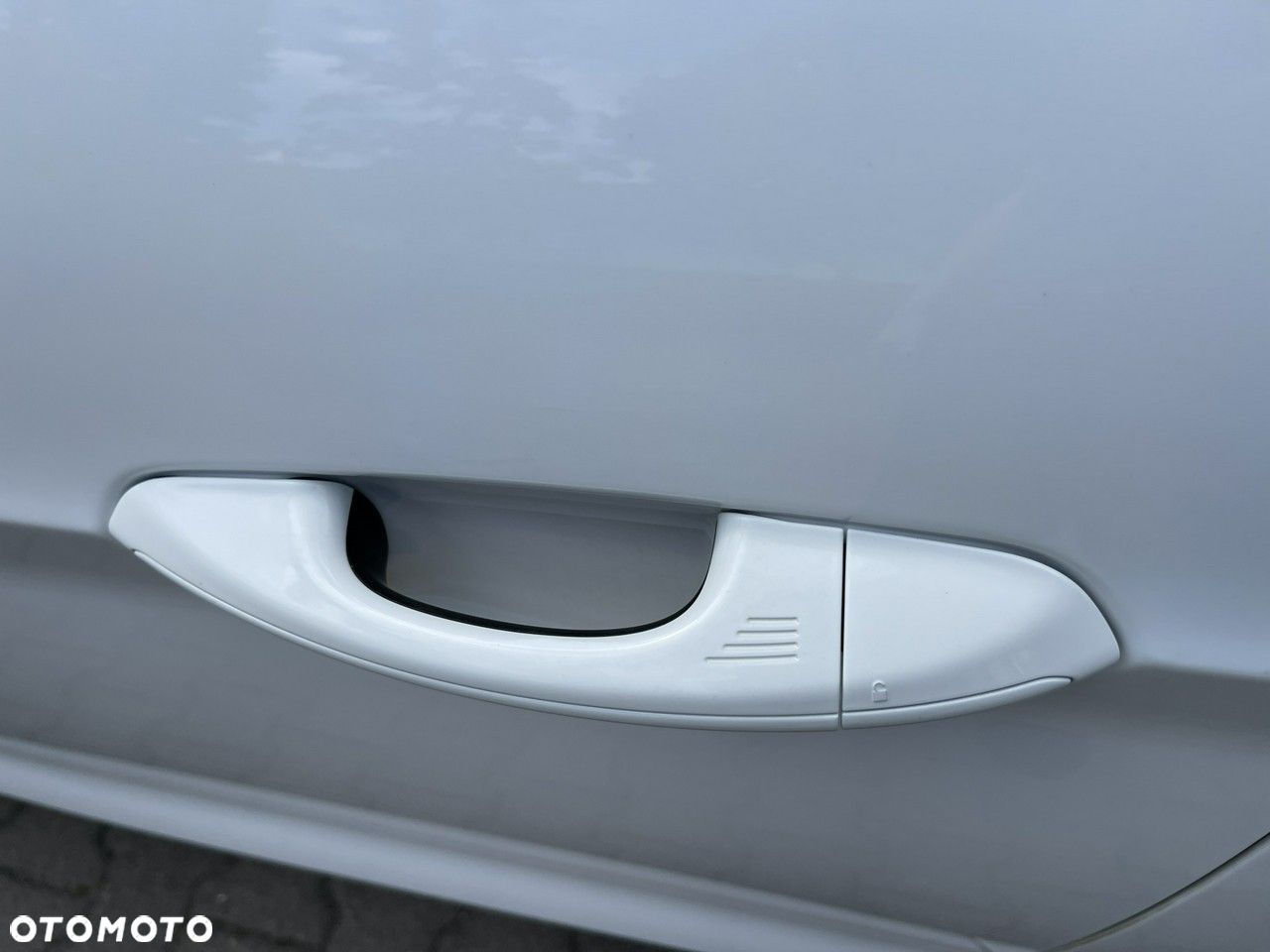 Ford S-Max - 32