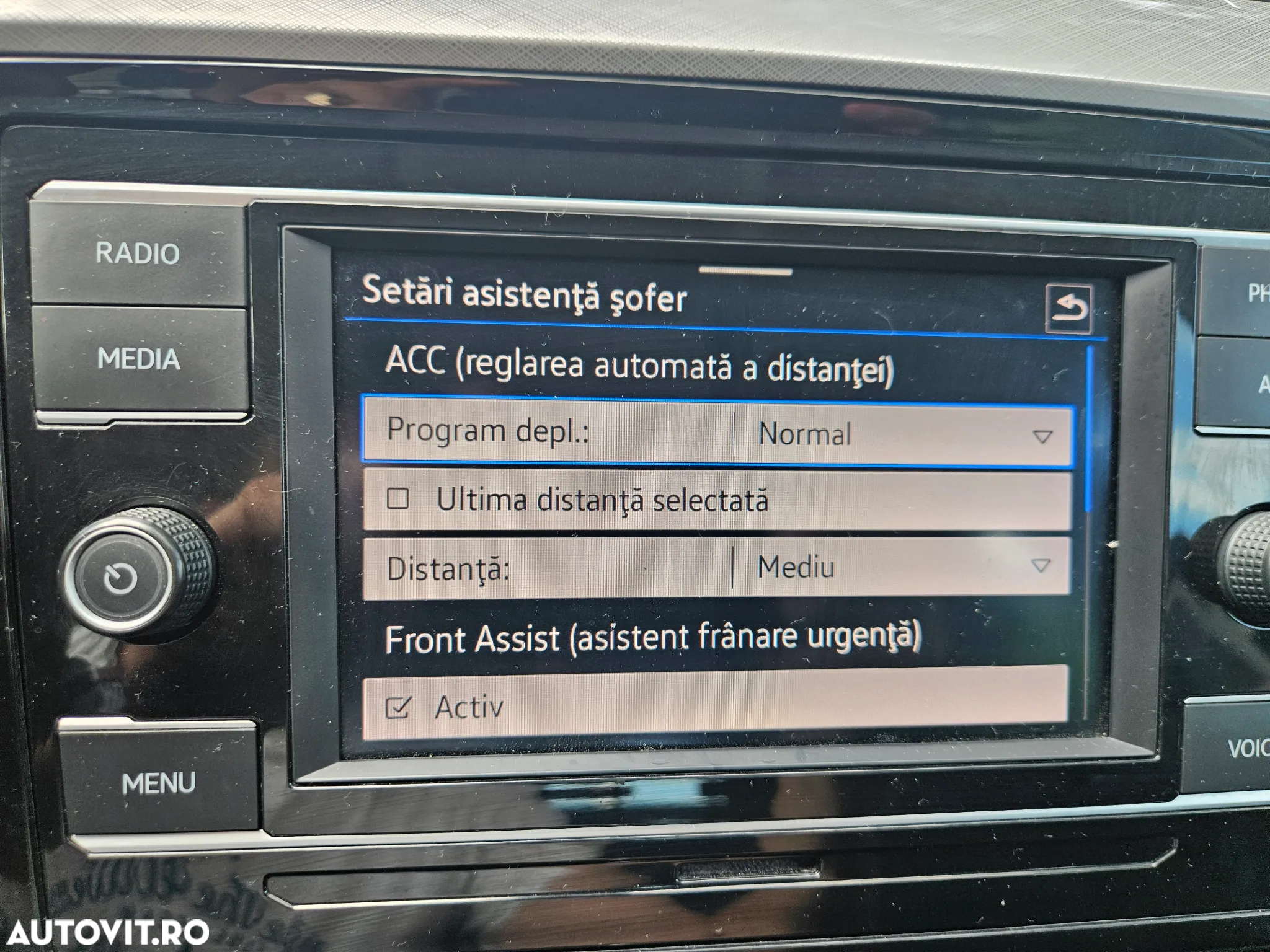 Volkswagen Passat 2.0 TDI DSG Comfortline - 12