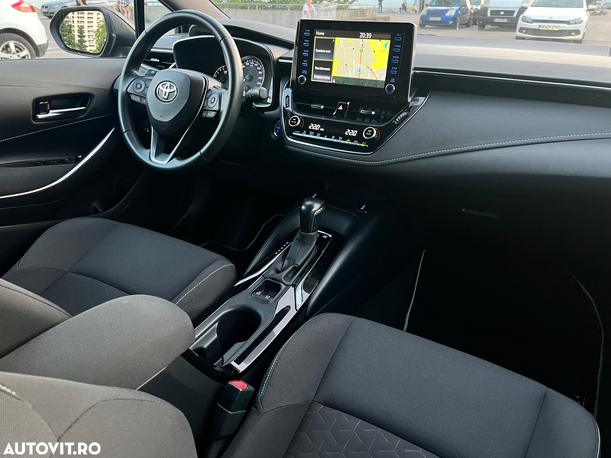 Toyota Corolla 1.8 HSD Business - 7