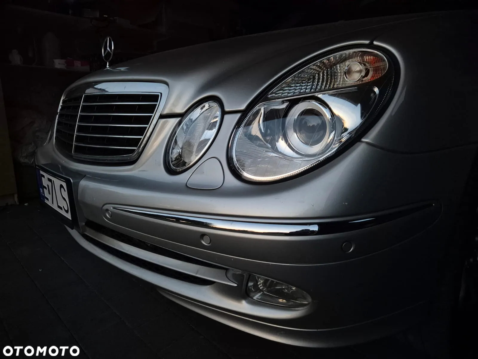 Mercedes-Benz Klasa E 500 7G-TRONIC Avantgarde - 15