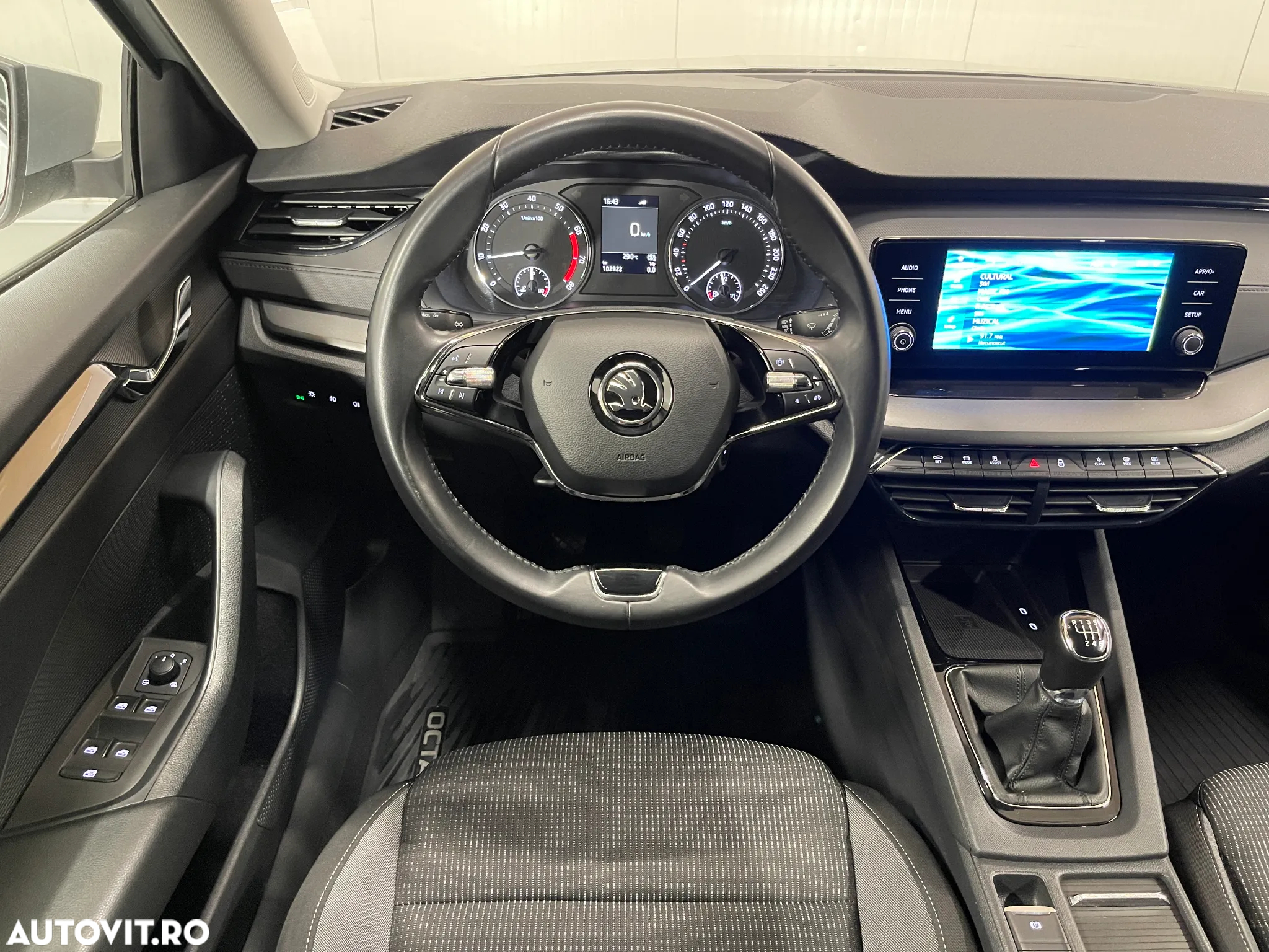 Skoda Octavia 1.5 TSI Ambition - 6