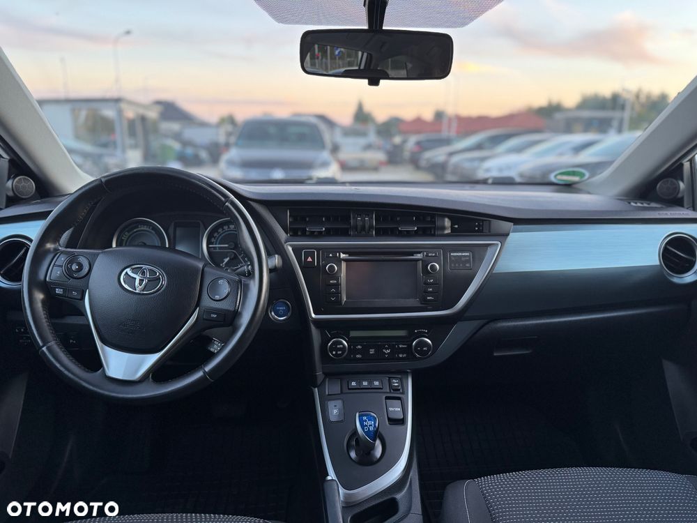 Toyota Auris - 25