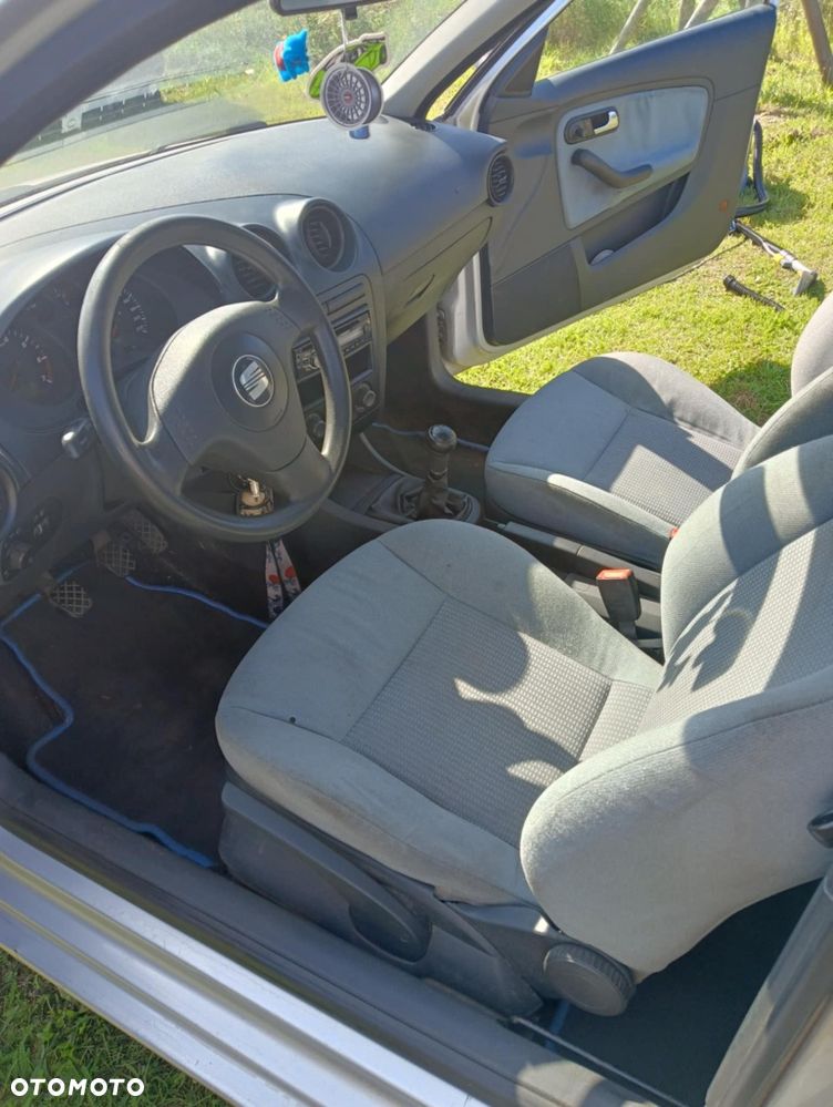 Seat Ibiza - 2
