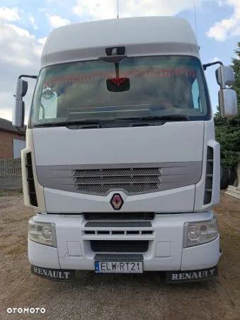 Renault Premium - 2
