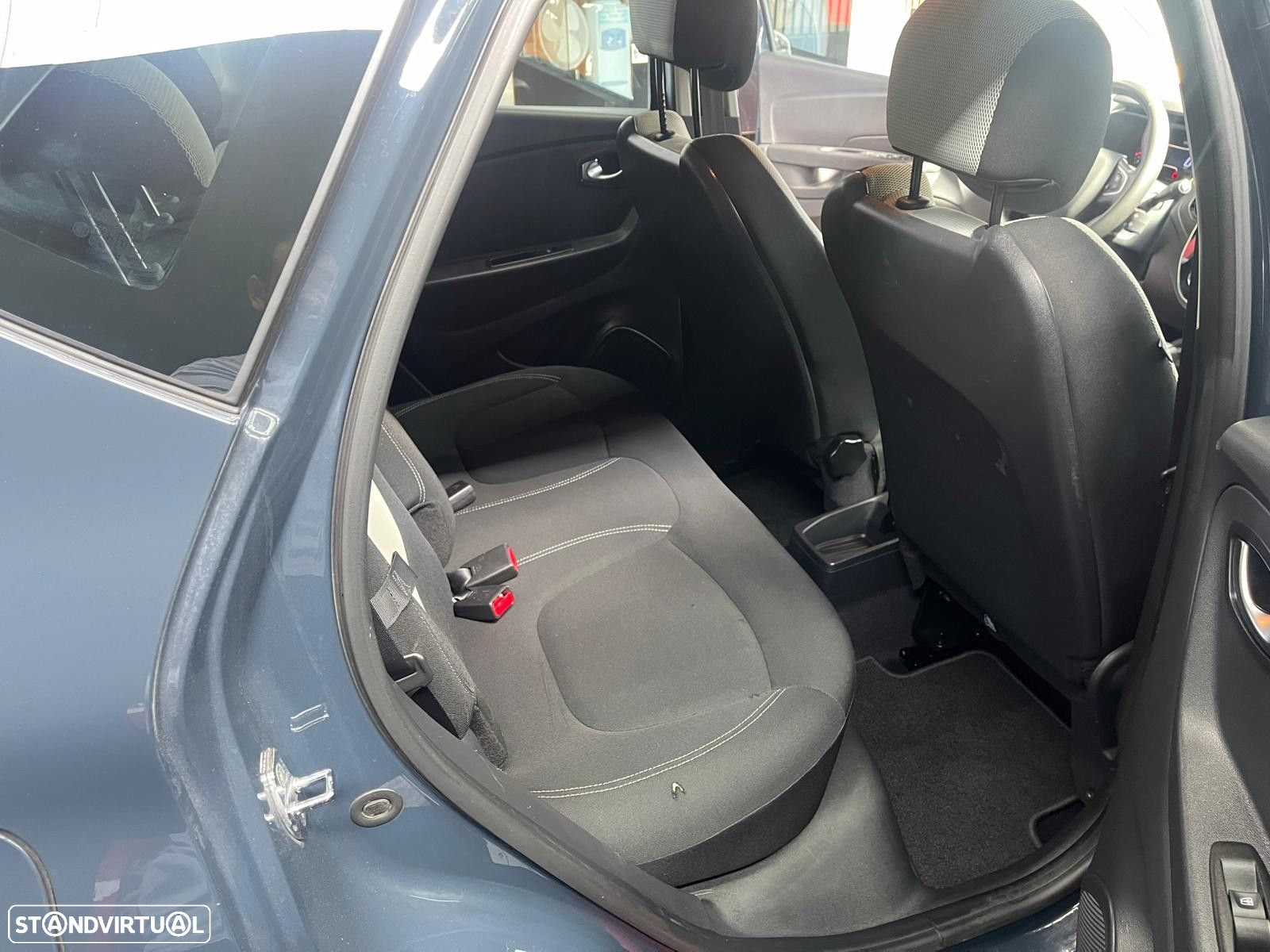 Renault Captur - 13