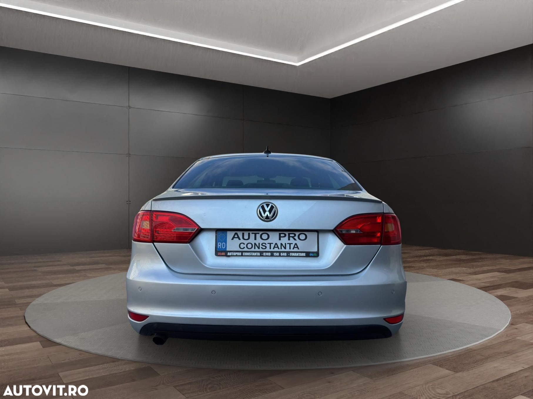 Volkswagen Jetta 1.6 TDI CR DPF Comfortline - 15