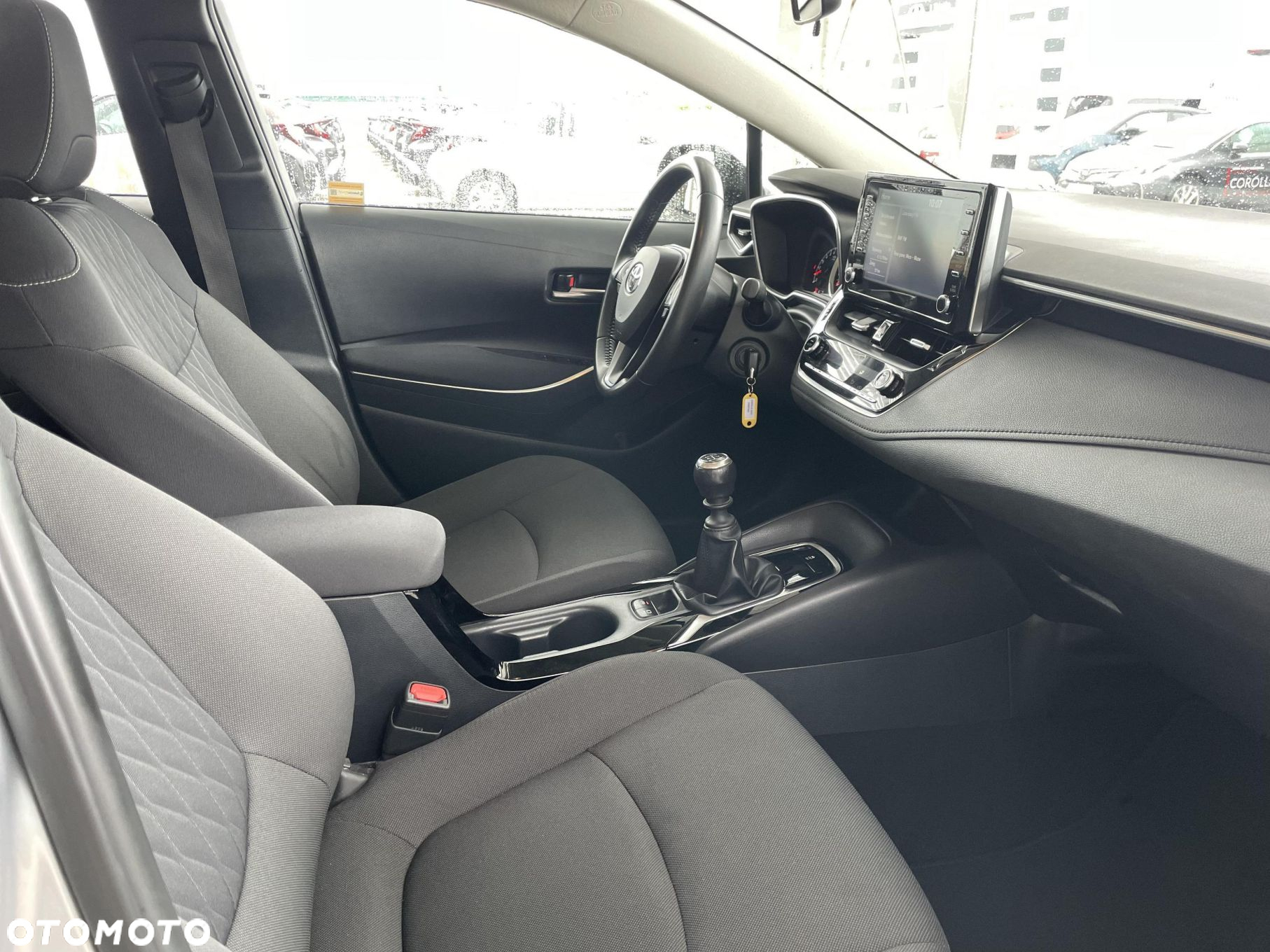 Toyota Corolla - 9