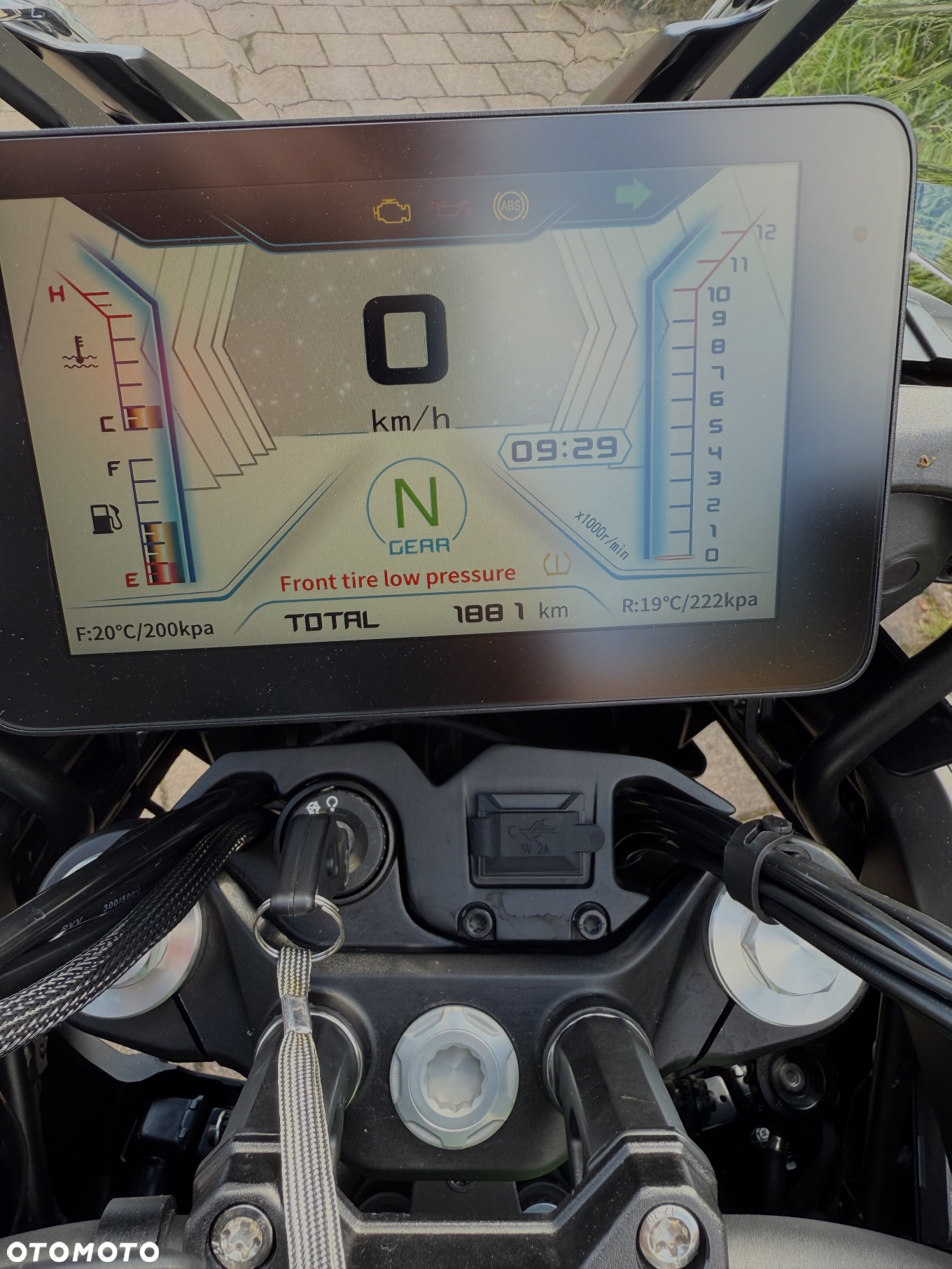 QJMOTOR Inny - 4
