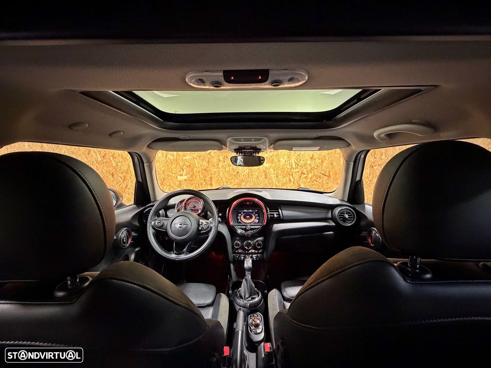 MINI 5 Portas Cooper Aut. Classic - 7