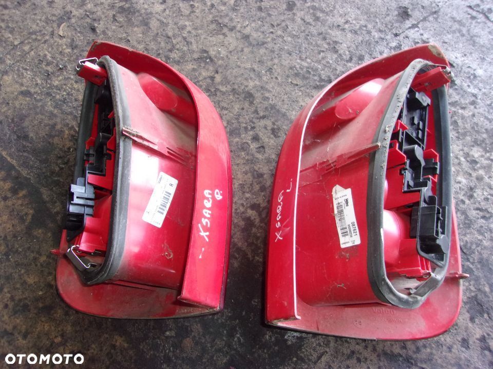 LAMPA TYŁ LEWA lub PRAWA CITROEN XSARA - 2
