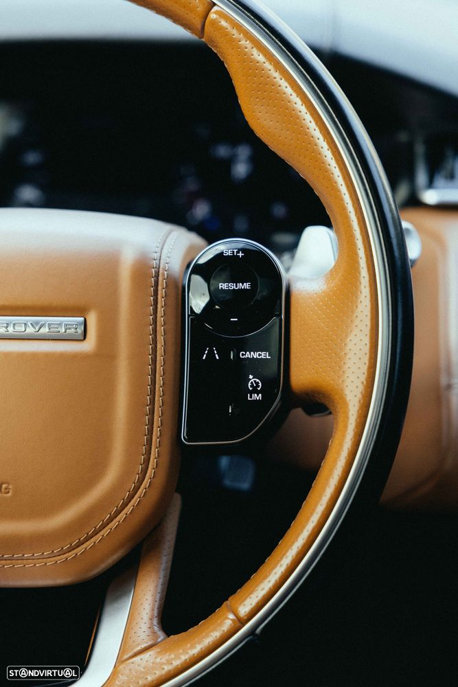 Land Rover Range Rover Velar 3.0 D R-Dynamic SE - 17