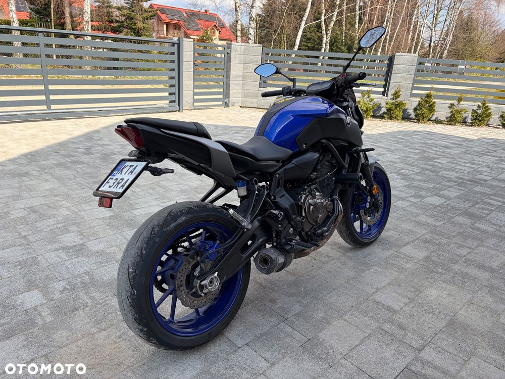 Yamaha MT - 16