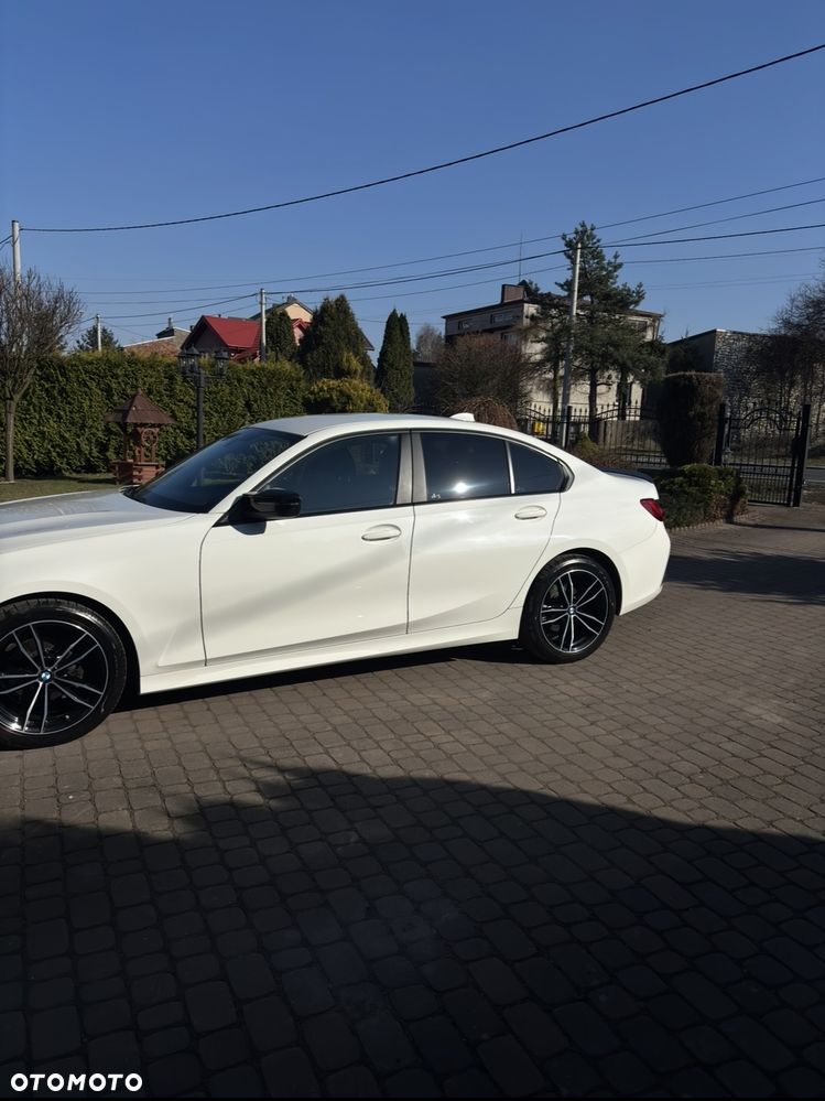 BMW Seria 3 318d - 8
