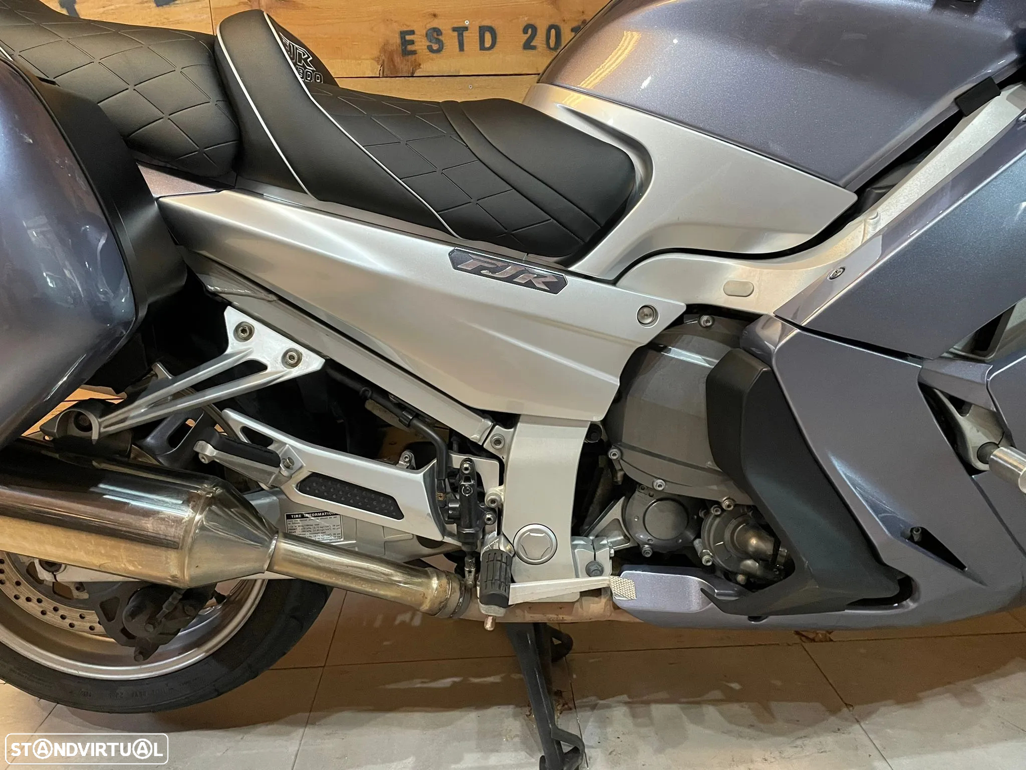 Yamaha FJR - 14