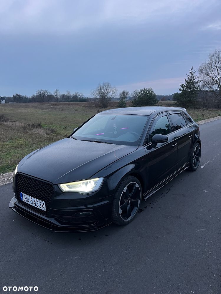 Audi A3 Sportback 2.0 TDI S tronic S line Sportpaket - 5