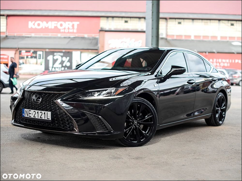 Lexus ES 300h F Sport - 3