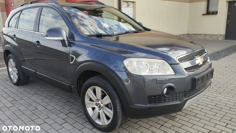 Chevrolet Captiva 2.0 4WD 7 Sitzer Automatik LT Exclusive - 39