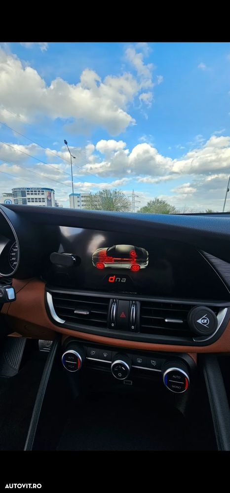 Alfa Romeo Giulia - 18