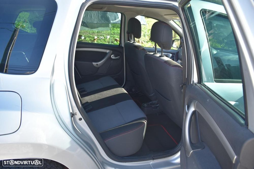 Dacia Duster 1.5 dCi SL Delsey - 12