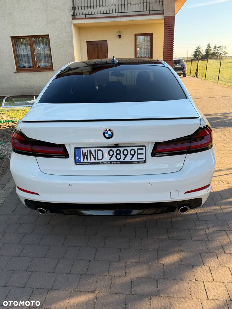 BMW Seria 5 520d - 11