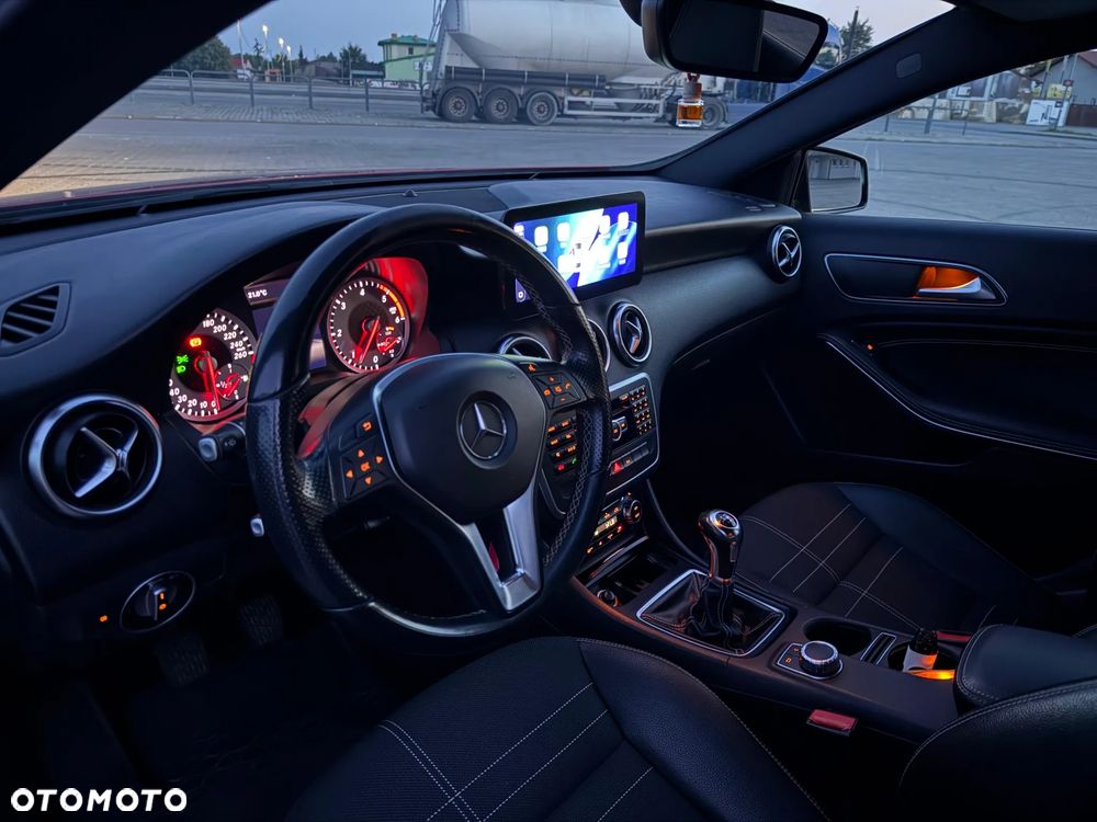 Mercedes-Benz Klasa A 200 CDI - 2