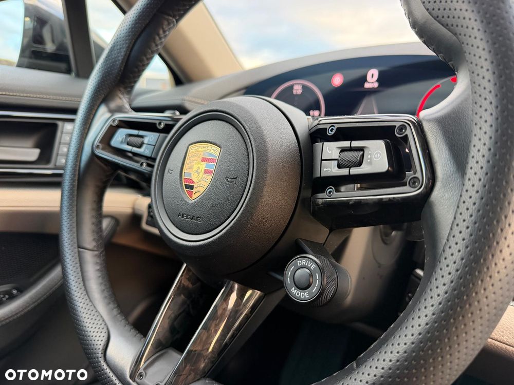 Porsche Panamera - 10