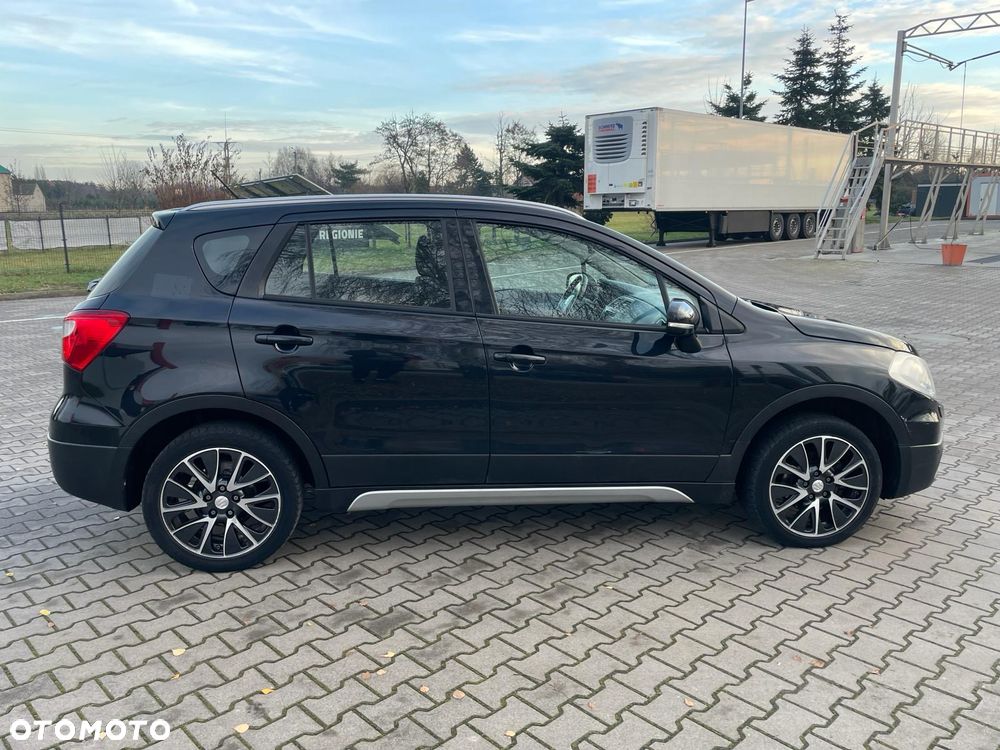 Suzuki SX4 S-Cross 1.6 DDiS 4x4 Comfort - 2