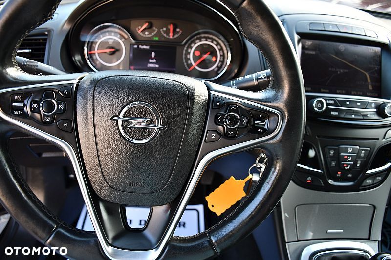 Opel Insignia 1.4 T Cosmo S&S - 18