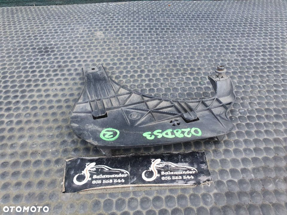 Slizg Lampy Mocowanie Lampa Uchwyt Pod Lampe Przod Przednie Audi A4 B6 - 14