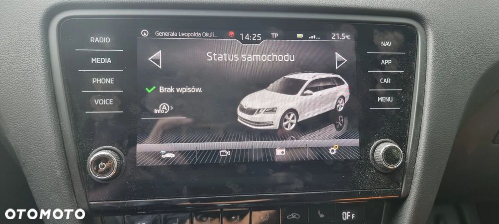 Skoda Octavia 2.0 TDI DSG Clever - 29
