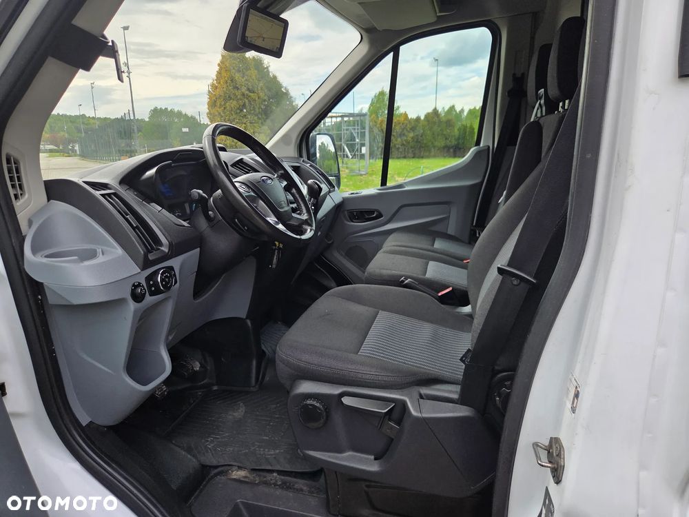 Ford Transit 350 L2H2 - 19