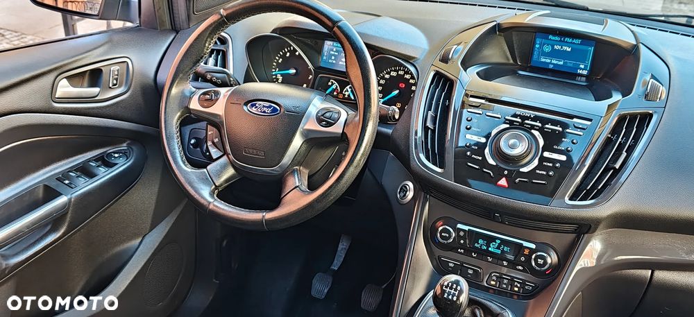 Ford Kuga 1.6 EcoBoost 2x4 Individual - 18