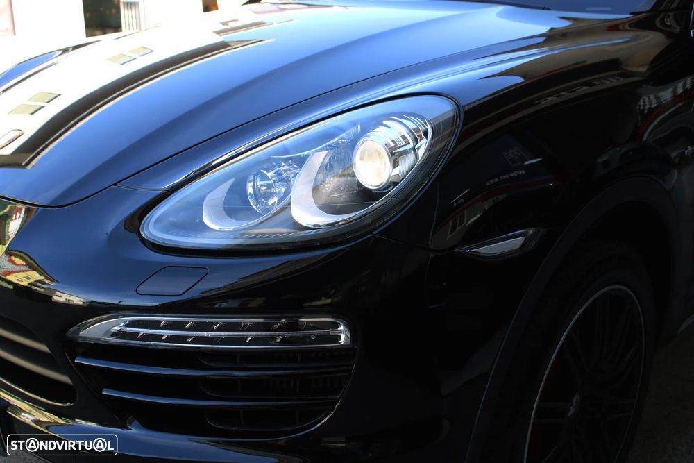 Porsche Cayenne 3.0 V6 - 57