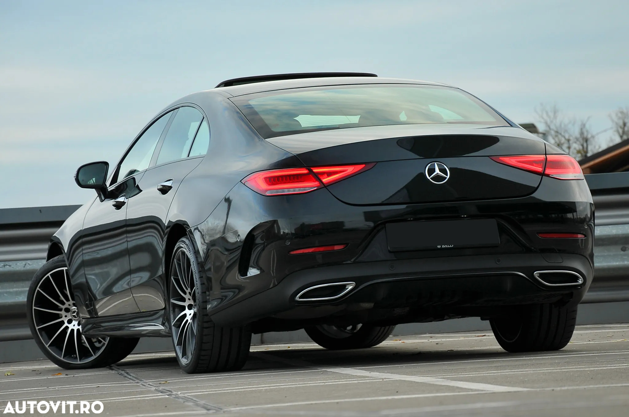 Mercedes-Benz CLS 400 d 4Matic 9G-TRONIC AMG Line - 11