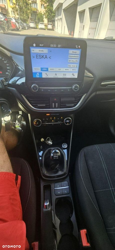 Ford Fiesta - 10