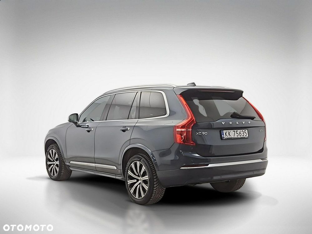 Volvo XC 90 B5 D AWD Plus Bright - 3