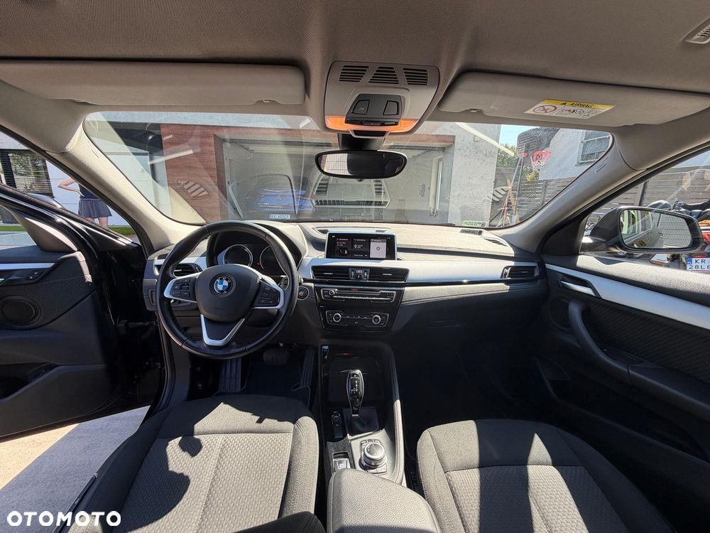 BMW X2 sDrive18i Advantage - 16