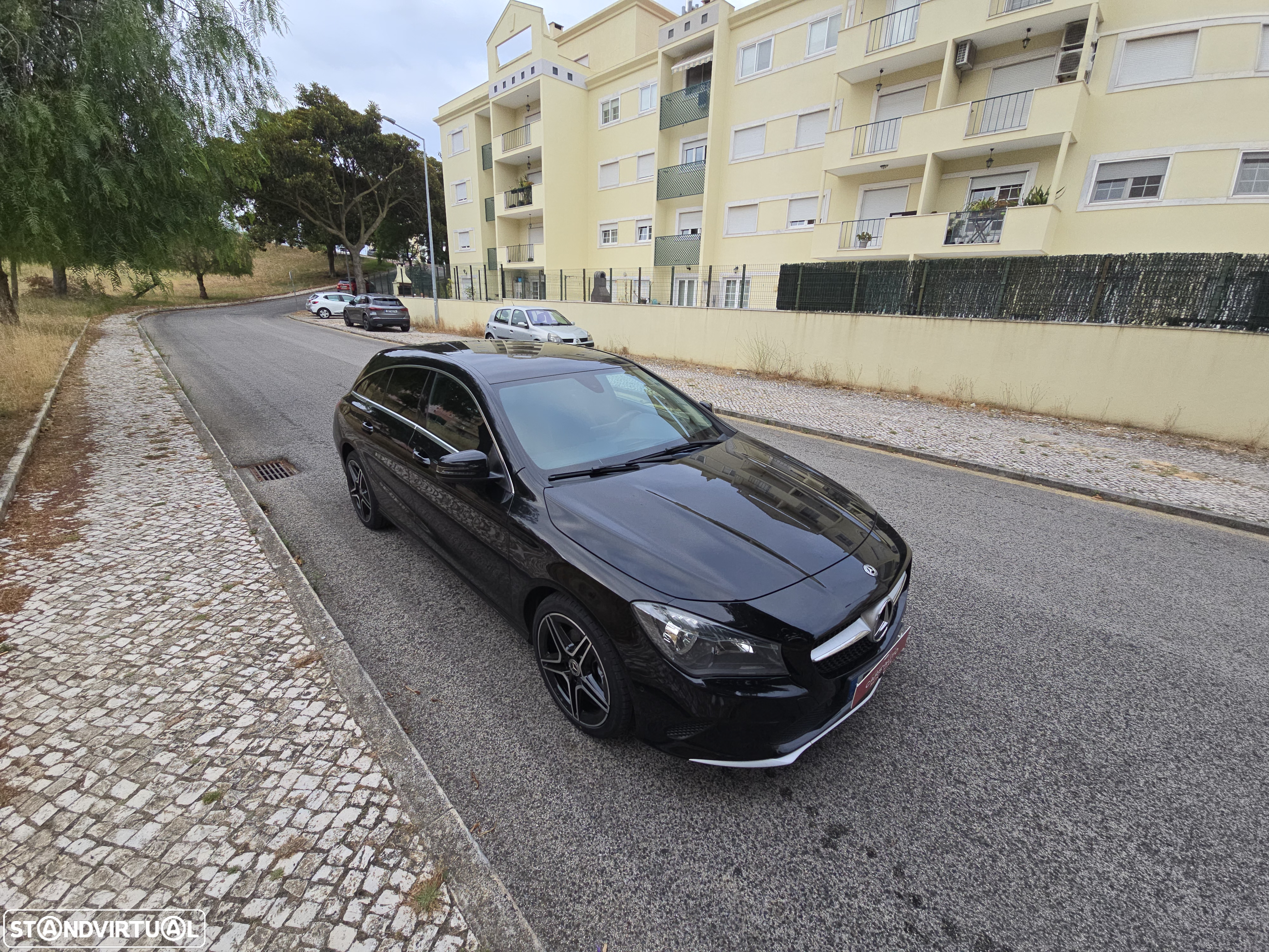 Mercedes-Benz CLA 200 d Shooting Brake Urban Aut. - 40