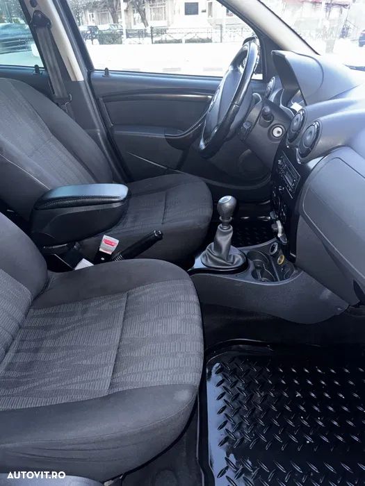 Dacia Duster 1.5 dCi 4x4 Ambiance - 5
