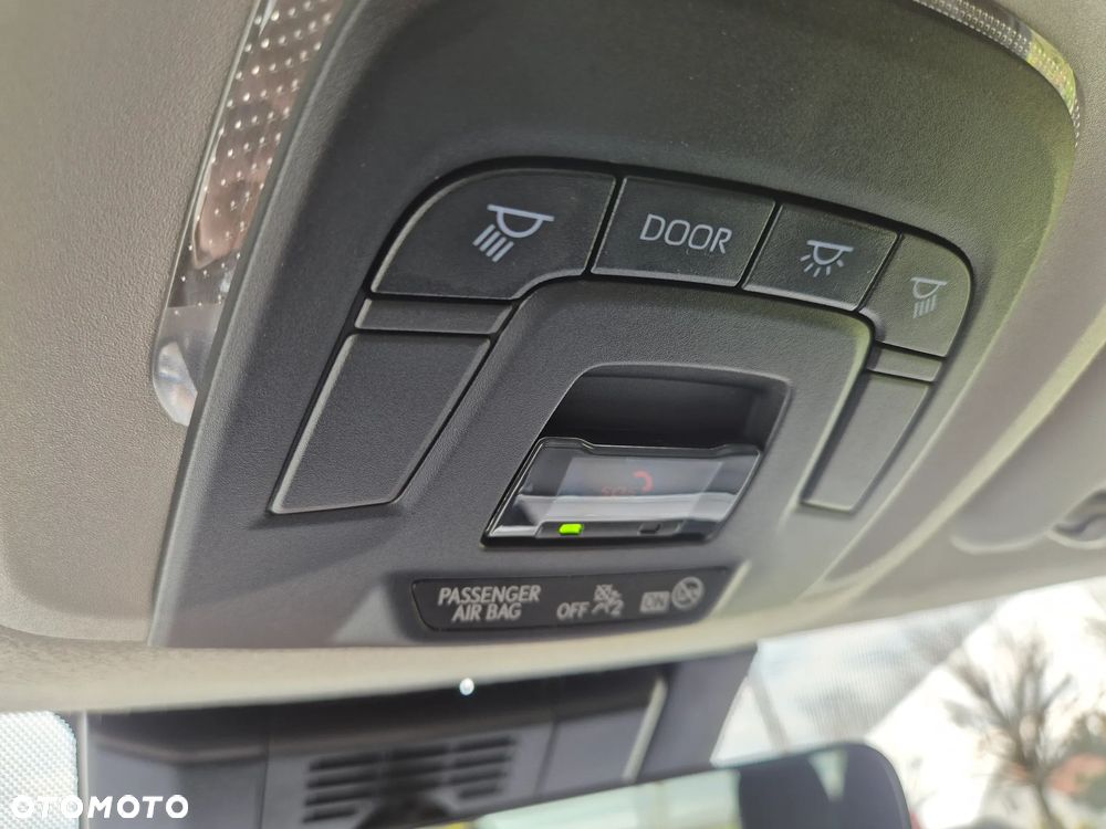 Toyota Corolla 1.8 Hybrid Comfort - 22