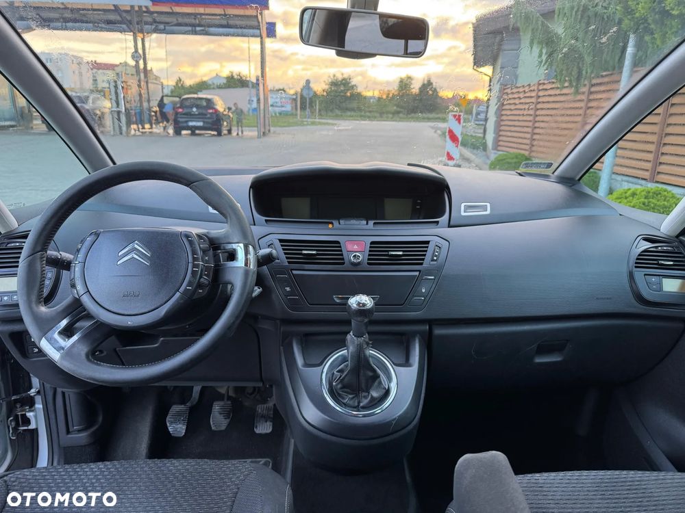 Citroën C4 Picasso 1.6 HDi FAP Exclusive - 8
