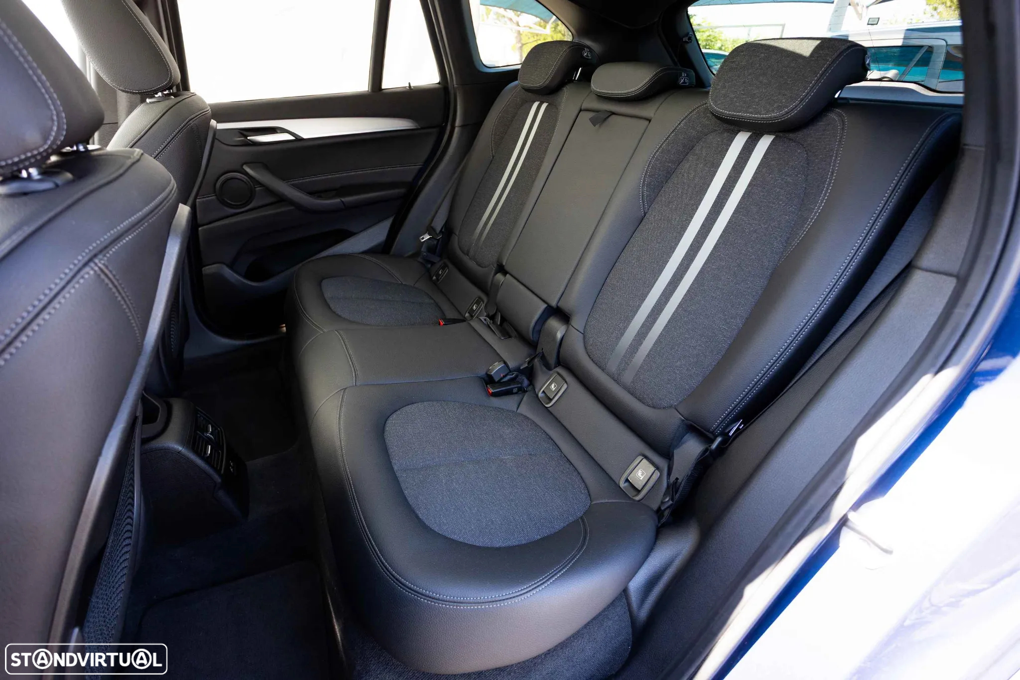 BMW X1 25 e xDrive Line Sport - 25