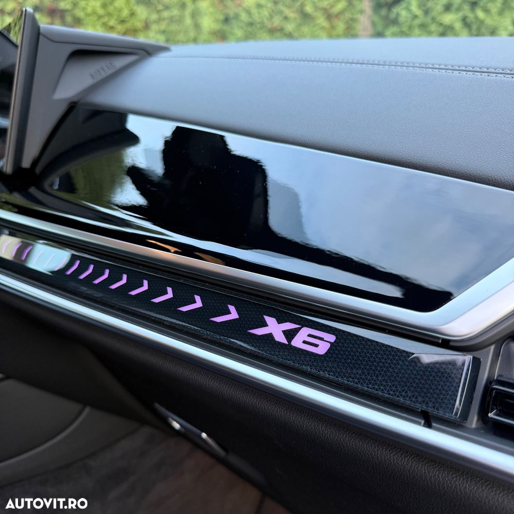 BMW X6 xDrive40d AT MHEV - 26