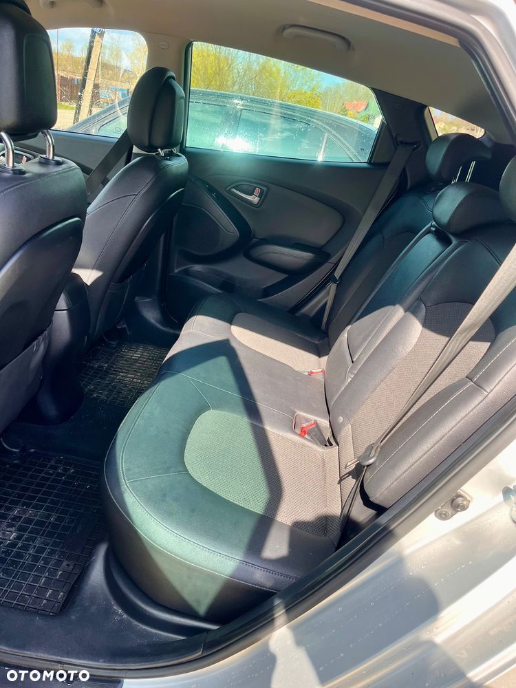 Hyundai ix35 2.0 CRDi 4WD Premium - 6