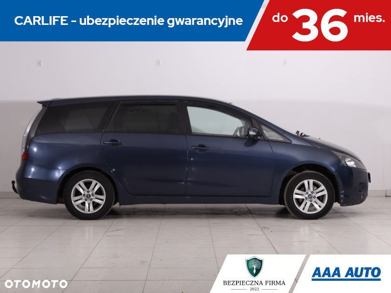 Mitsubishi Grandis - 7