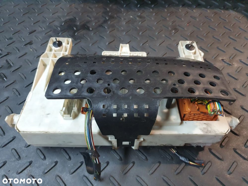 FORD C-MAX MK1 1.8 TDCI SKRZYNKA BEZPIECZNIKÓW MODUŁ BSI 4M5T-14A073-BG - 3